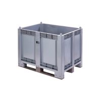 Zárt oldalú 550 l-es box-konténer, 3 csúszótalpas, reg alapanyagos